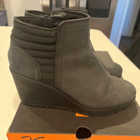 Merrell Booties! - Picture 3 of 17